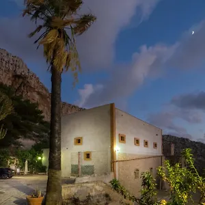 Pensión Abbazia Ericina Affittacamere, Erice